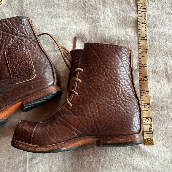 Cydwoq “Pocket” Leather Boots - Picture 12 of 13